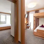 Salzburgerhof Hotel