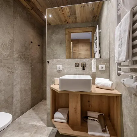 Salzburgerhof 酒店