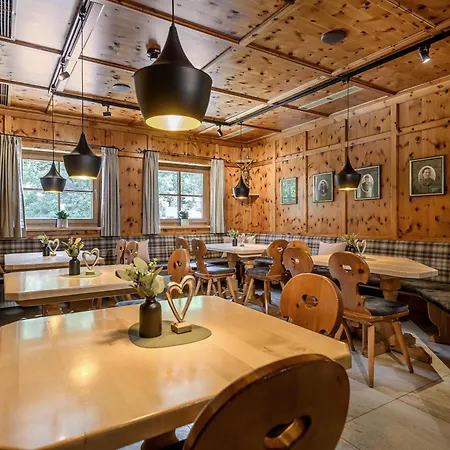 Salzburgerhof Flachau Hotel 3*