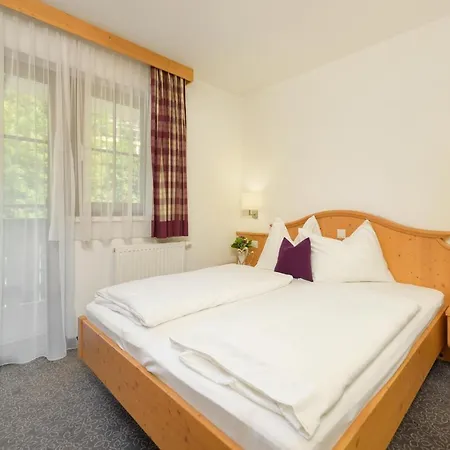 Salzburgerhof 酒店 3*